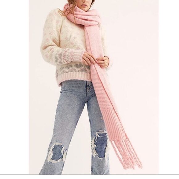 Free People Jaden Chunky Ribbed Fringe Blanket Scarf Baby Pink One Size - Picture 1 of 9